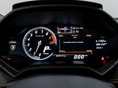 Used 2017 Lamborghini Huracan LP 580-2 image 8