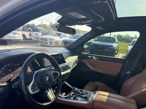 Used 2022 BMW X5 M50i w/ Executive Package AWD/4WD image 12