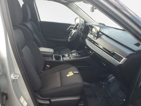 Used 2025 Mitsubishi Outlander ES AWD/4WD image 26
