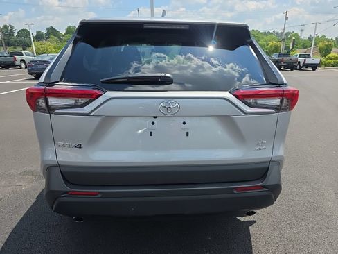 Certified 2024 Toyota RAV4 LE AWD/4WD image 7