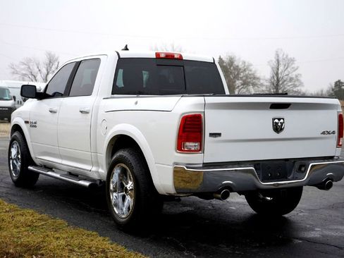 Used 2015 RAM 1500 Laramie w/ Convenience Group image 8