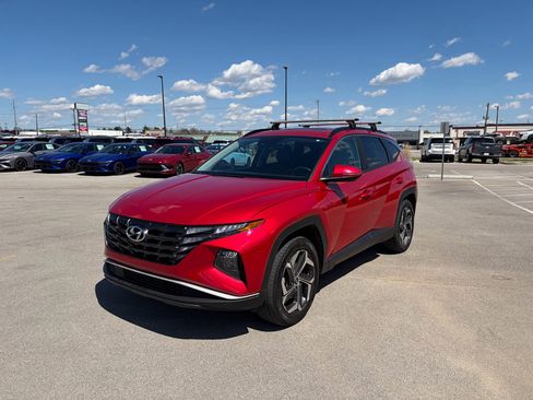 Certified 2022 Hyundai Tucson SEL w/ Convenience Package image 7