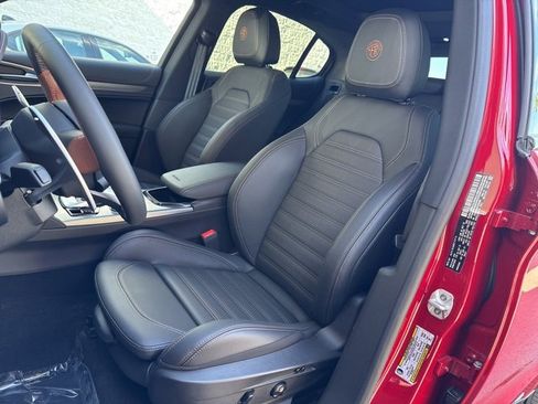 New 2025 Alfa Romeo Stelvio Sprint image 15