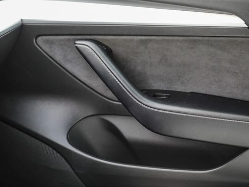 Used 2022 Tesla Model 3 RWD image 21