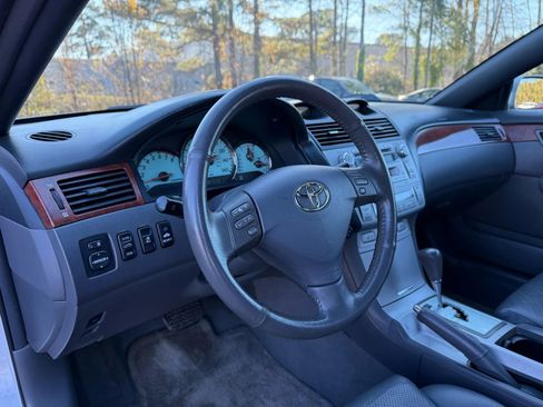 Used 2006 Toyota Solara SLE image 19