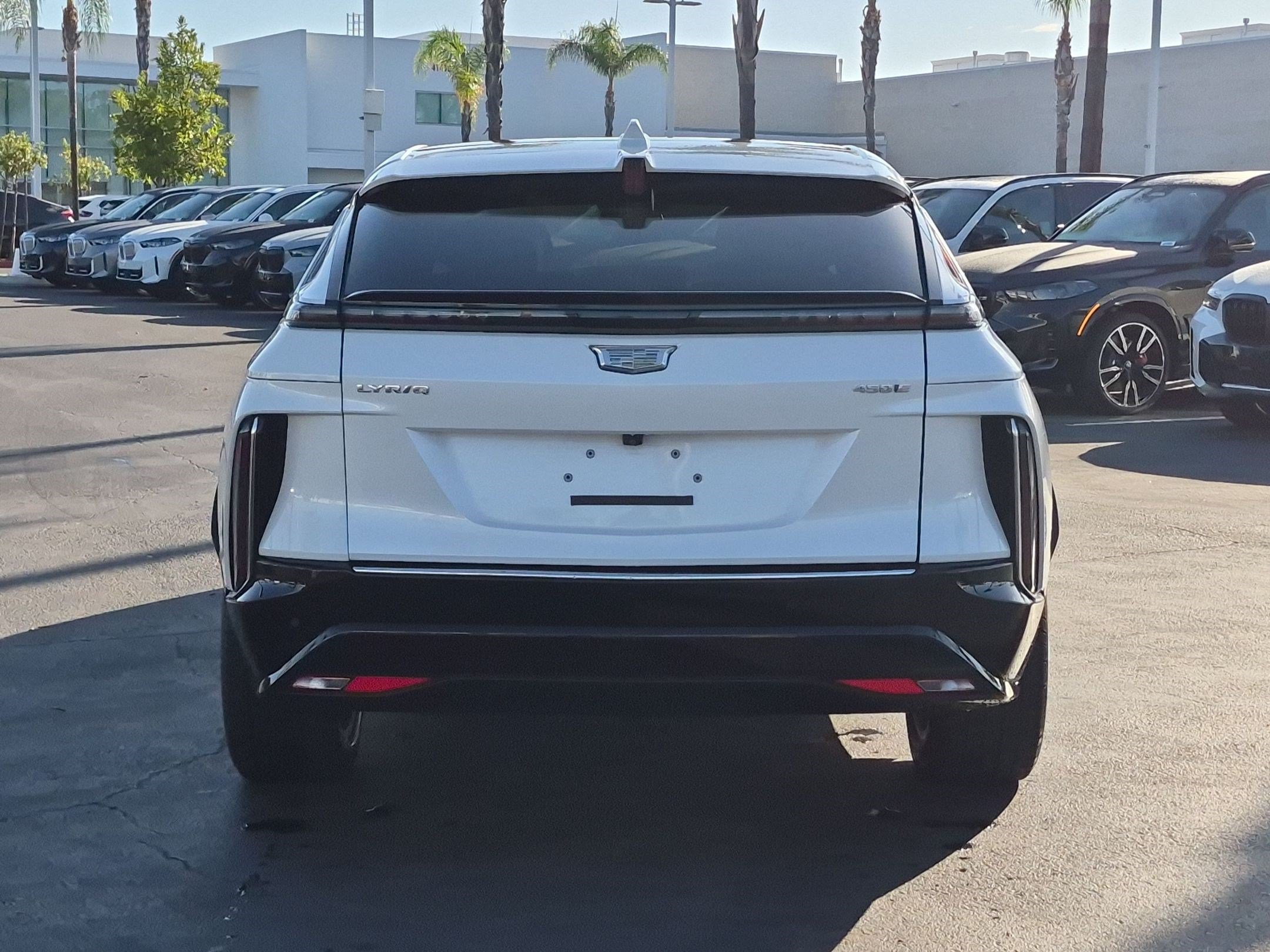 Used 2024 Cadillac Lyriq Luxury RWD image 9