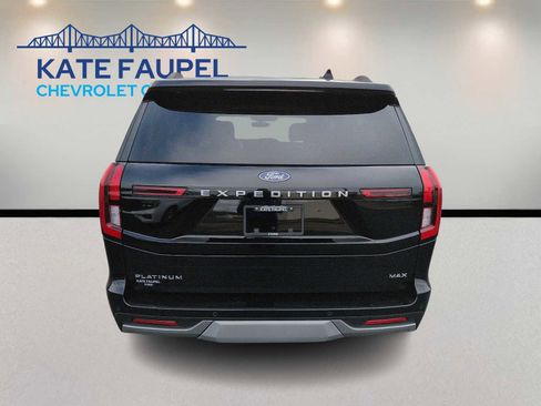 Used 2025 Ford Expedition Max Platinum image 6