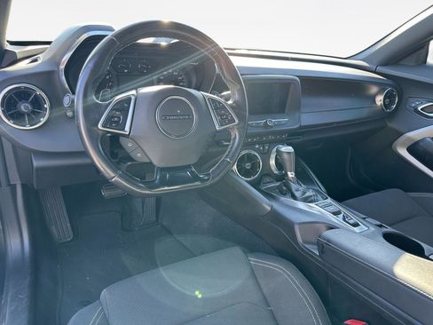Used 2019 Chevrolet Camaro LT image 11