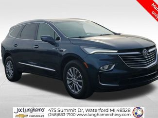 Used 2023 Buick Enclave Essence w/ LPO, Floor Liner Package video 2