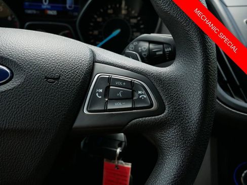 Used 2017 Ford Escape SE AWD/4WD image 18