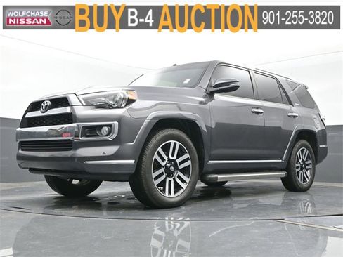 Used 2018 Toyota 4Runner SR5 image 22