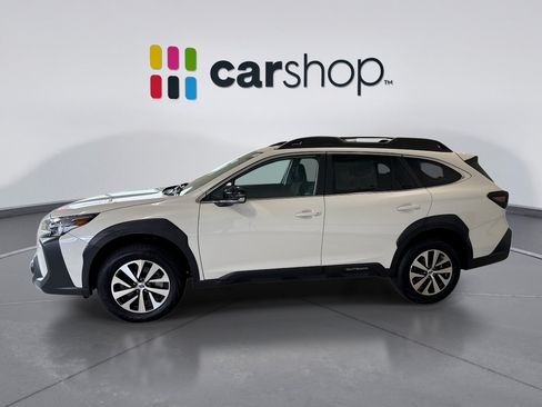 Used 2025 Subaru Outback Premium w/ Tech Package 1 AWD/4WD image 2