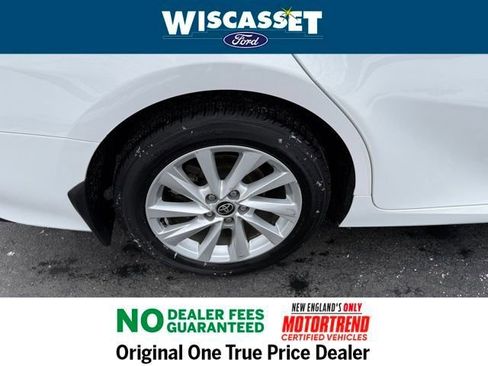 Used 2023 Toyota Camry LE w/ Convenience Package FWD image 28