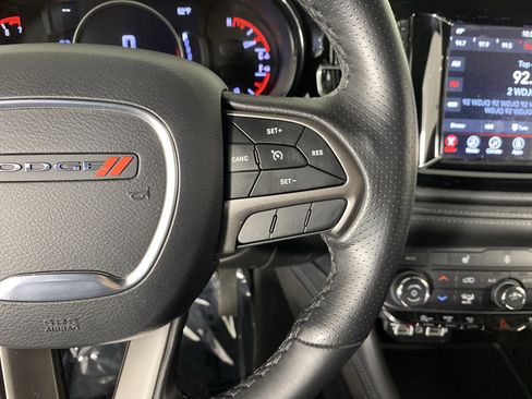 Used 2023 Dodge Durango SXT w/ SXT Blacktop Group AWD/4WD image 24