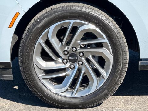 Used 2025 Lincoln Navigator L Reserve AWD/4WD image 38