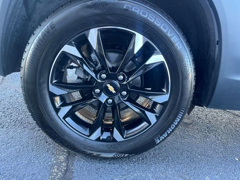 Used 2023 Chevrolet TrailBlazer LT image 32