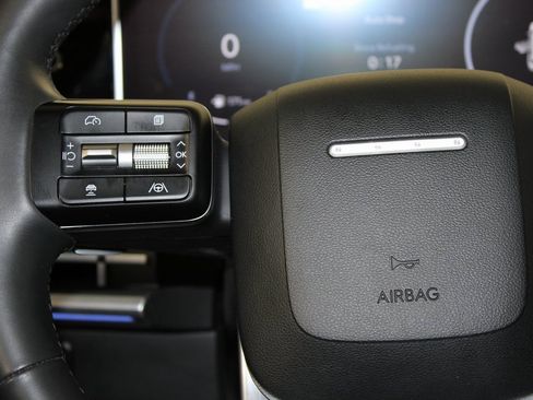 Used 2024 Hyundai Santa Fe Limited image 17