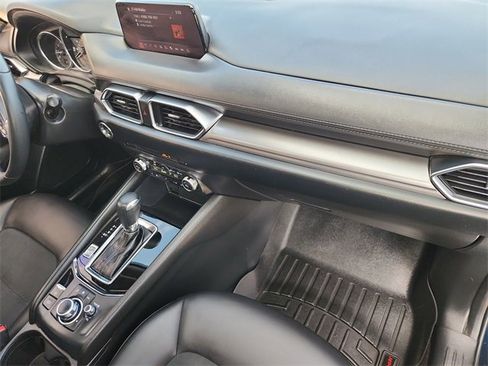 Used 2017 MAZDA CX-5 Touring w/ Preferred Equipment Package image 29