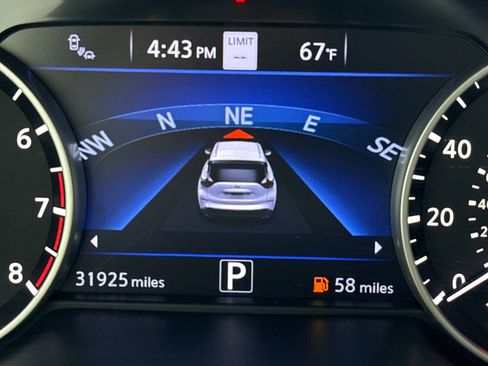 Used 2023 Nissan Murano SL w/ SL Moonroof Package FWD image 23