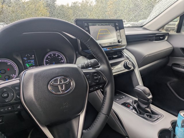 Used 2022 Toyota Venza LE AWD/4WD image 31