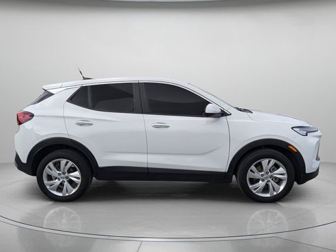Used 2025 Buick Encore GX Preferred FWD image 9