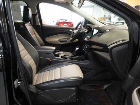 Used 2019 Ford Escape SEL AWD/4WD image 23