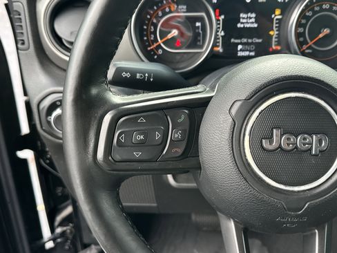 Used 2021 Jeep Wrangler Unlimited Sport image 28