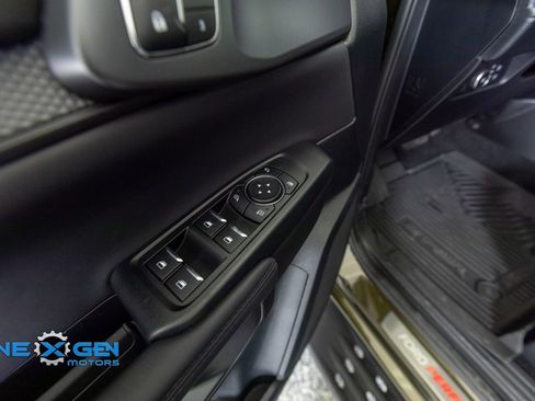 Used 2024 Ford Ranger Raptor AWD/4WD image 12