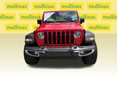 Used 2023 Jeep Gladiator Sport AWD/4WD image 14
