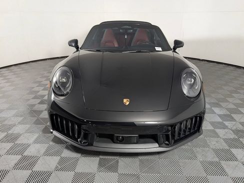 Certified 2026 Porsche 911 Targa 4 GTS AWD/4WD image 10