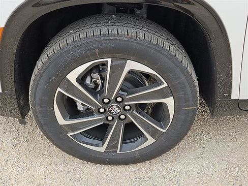 New 2025 Buick Enclave Sport Touring w/ Super Cruise Package image 37