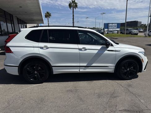 Certified 2023 Volkswagen Tiguan SE R-Line FWD image 2
