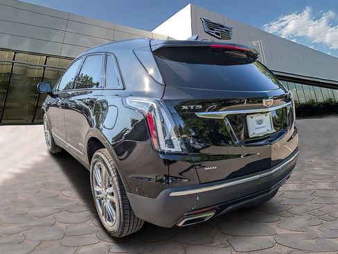 New 2025 Cadillac XT5 Sportv w/ Technology Package image 2