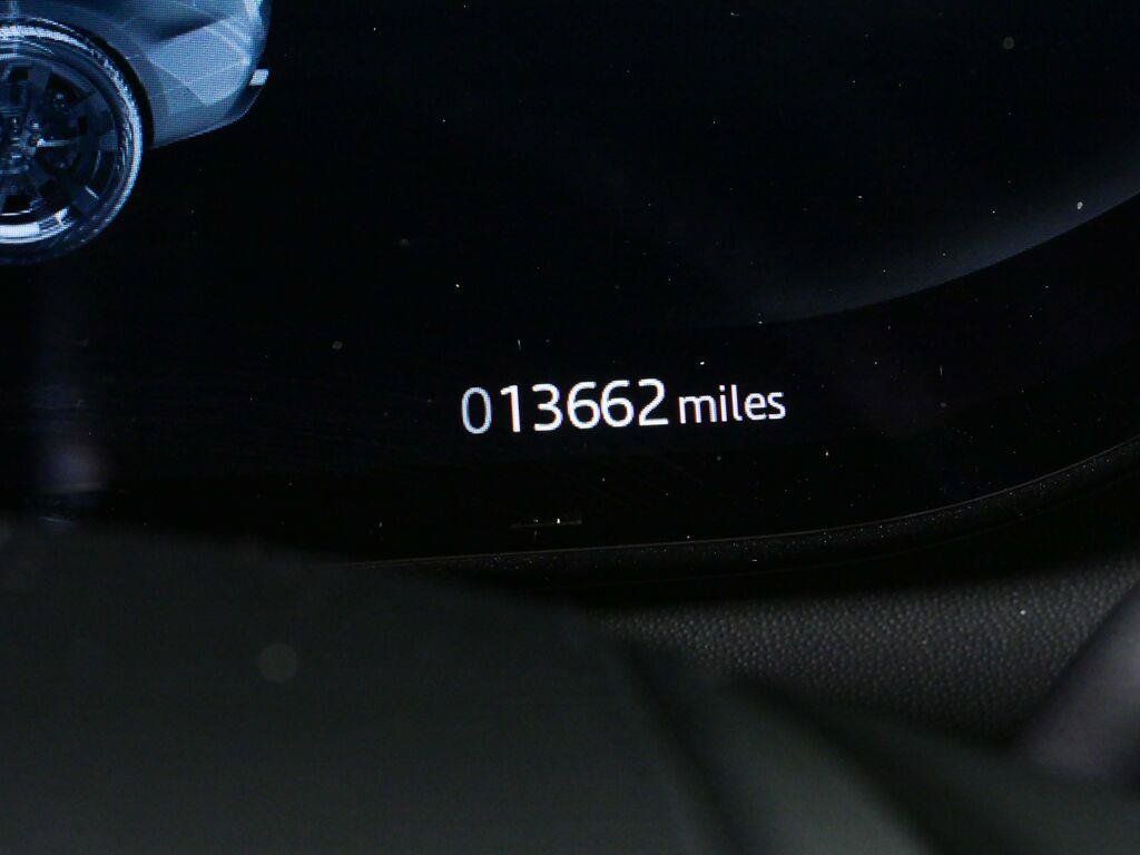 Used 2025 Land Rover Range Rover Sport Dynamic SE AWD/4WD image 12