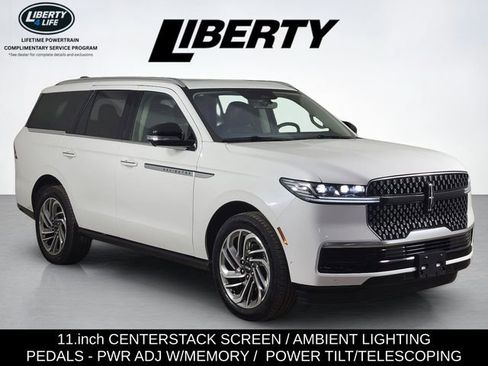 Used 2025 Lincoln Navigator Reserve AWD/4WD image 1