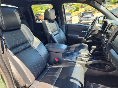 Used 2022 Nissan Frontier PRO-4X w/ Pro-4X Premium Package AWD/4WD image 13