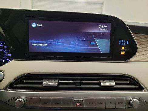 Used 2022 Hyundai Palisade SEL w/ 8P Bench Seat Package FWD image 25