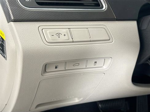 Used 2017 Hyundai Sonata Sport FWD image 14