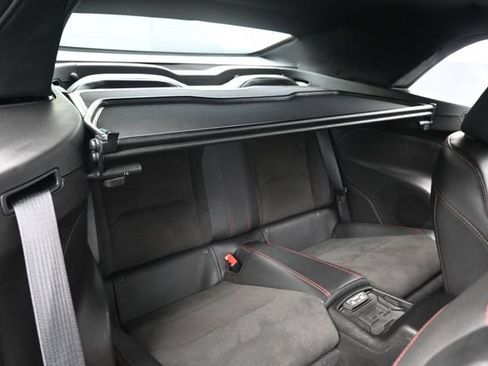 Used 2022 Chevrolet Camaro ZL1 RWD image 13