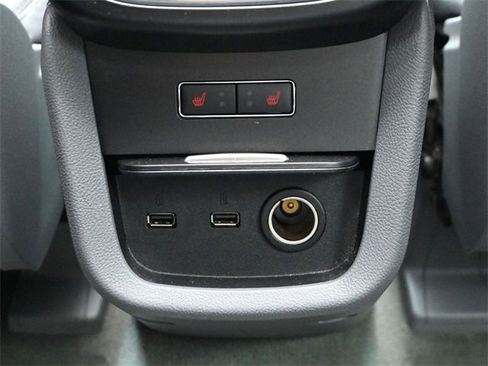 Used 2019 Lincoln Nautilus Reserve image 19