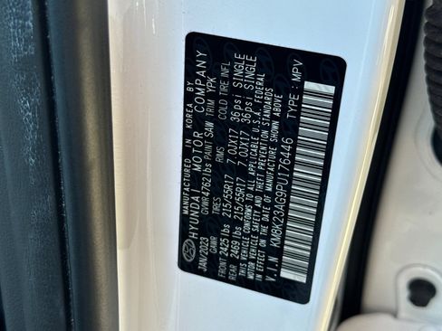 Used 2023 Hyundai Kona SE FWD image 29