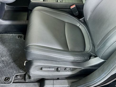 Certified 2024 Honda Odyssey Touring image 19