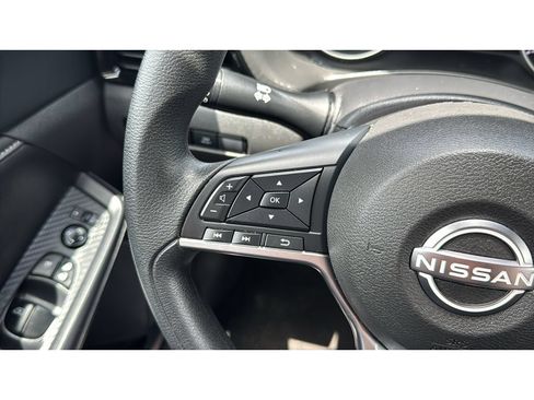 Used 2024 Nissan Sentra SV FWD image 26