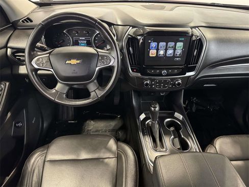 Used 2019 Chevrolet Traverse RS image 19