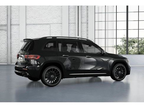 New 2025 Mercedes-Benz GLB 35 AMG 4MATIC image 31