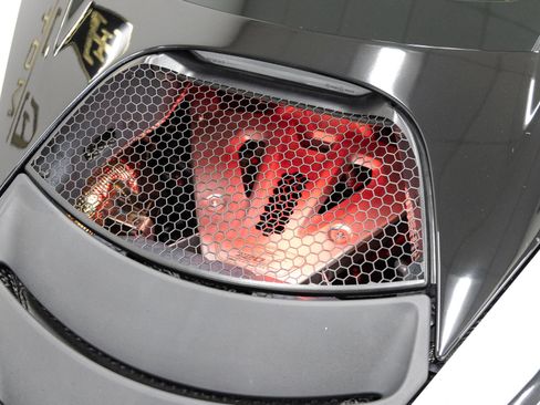 Used 2019 McLaren 720S Luxury RWD image 26