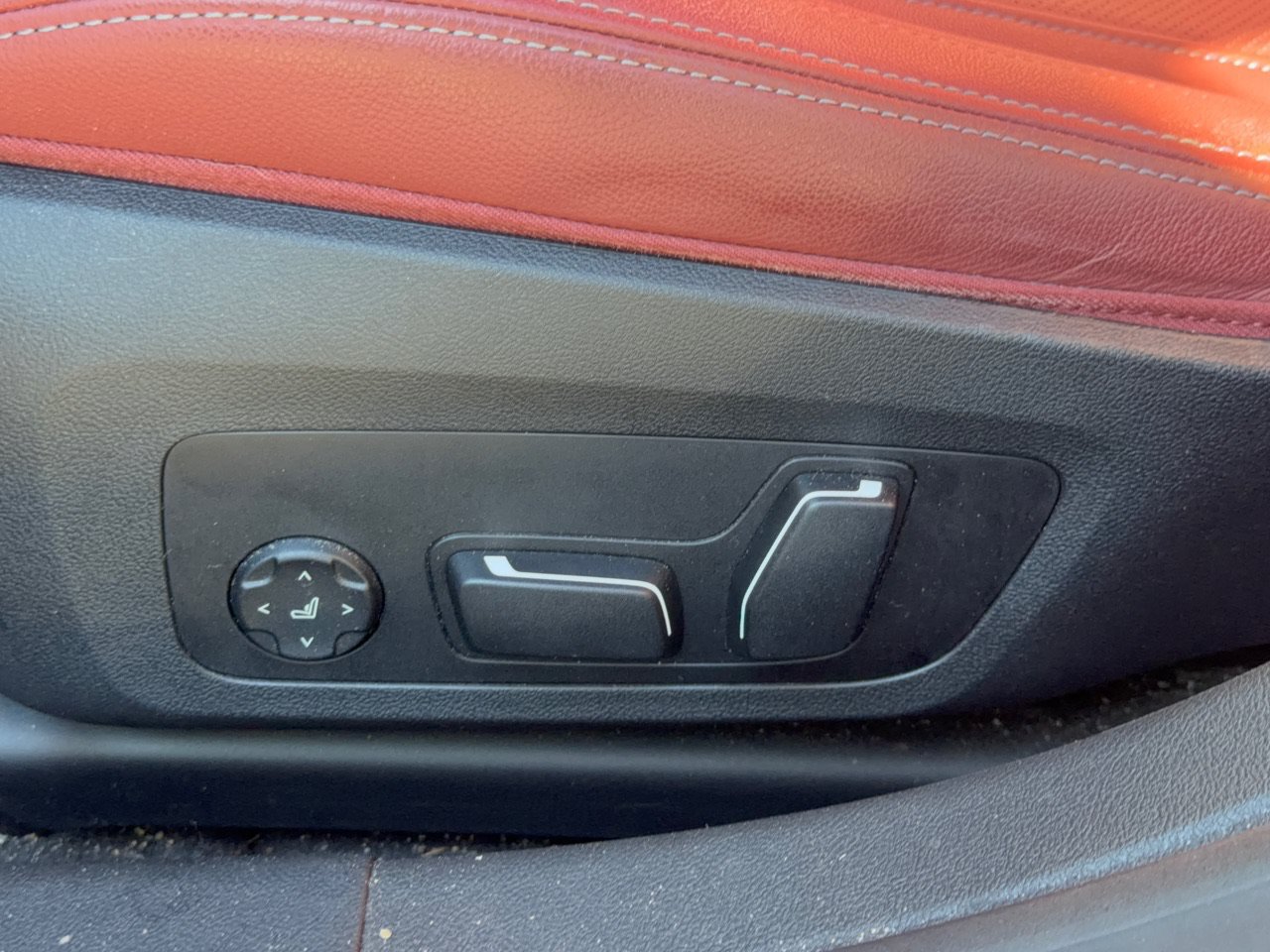 Used 2024 BMW i4 eDrive35 w/ Premium Package RWD image 16