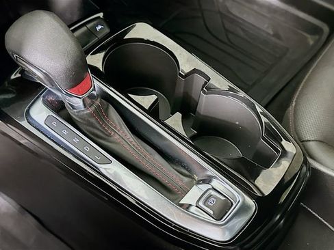 Used 2024 Chevrolet Trax RS w/ Driver Confidence Package image 18