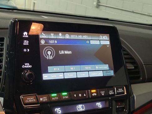 Certified 2023 Honda Odyssey Sport image 28