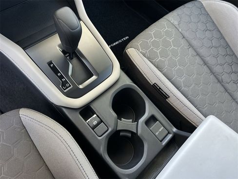 Certified 2025 Subaru Forester image 22